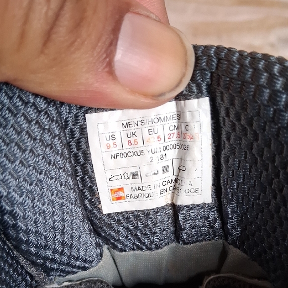 The North Face Men's Gray and Yellow Athletic Shoes - Picture 14 of 14